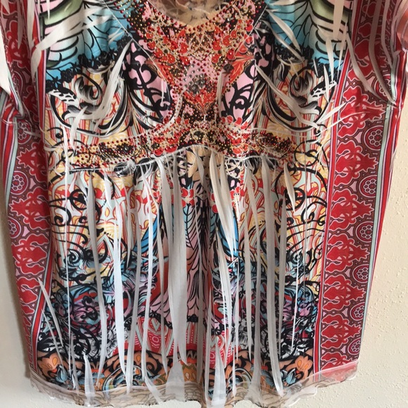 55) NWOT Blouse/tunic. Pretty multicolored print! - Picture 6 of 12